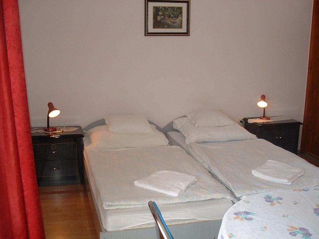 Apartmanhaz Cedrus 8 زلاكاروس الغرفة الصورة